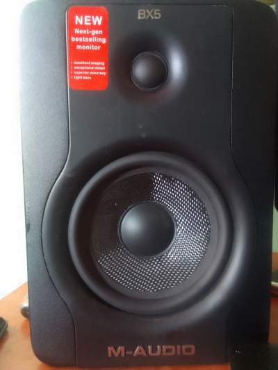 BX5 M Audio - Other Studio Equipment