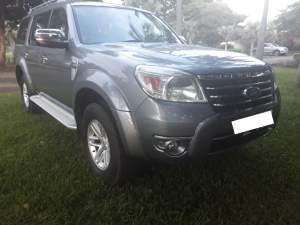 Ford Everest 2011 2.5 T - SUV Cars on Aster Vender