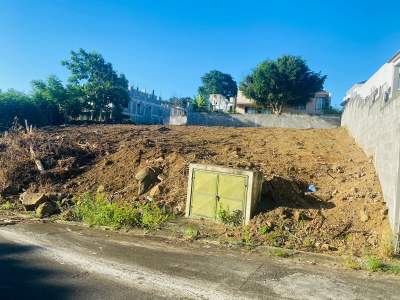 Arsenal 15p land for sale in a gated morcellement - Land