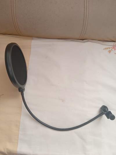 Microphone Pop Filter for sale - Other Studio Equipment on Aster Vender