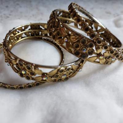 Bracelet - Bracelet jewelry