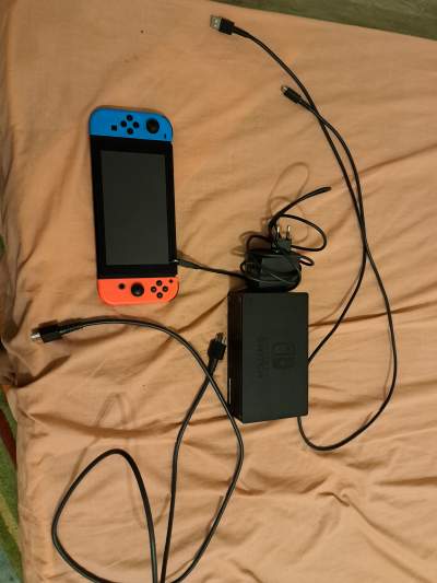 Nintendo switch à moitié neuves vraiment pas chère !!! - Nintendo Switch Games on Aster Vender