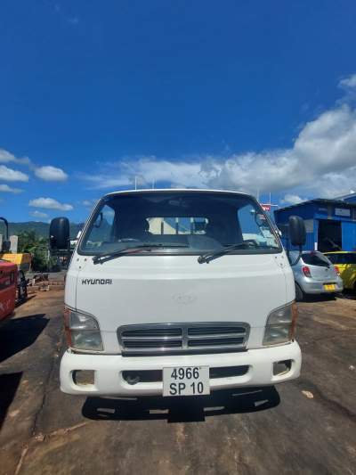 HYUNDAI TRUCK HD65 YEAR 2010 FOR SALE - Truck bed on Aster Vender