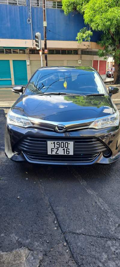 Toyota fielder - Family Cars on Aster Vender