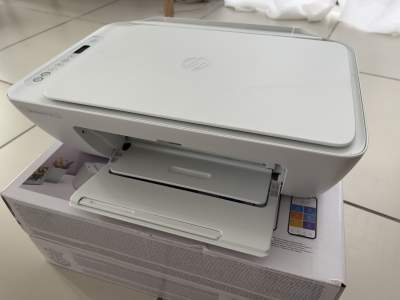 HP DeskJet 2710 - new in box with 2 new cartridges - Inkjet printer on Aster Vender