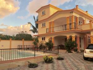 Crown Daisy Villa for rent - Villas on Aster Vender