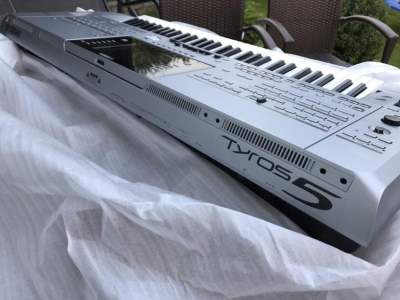 Yamaha Tyros5,Yamaha PSR S950,900 - Piano