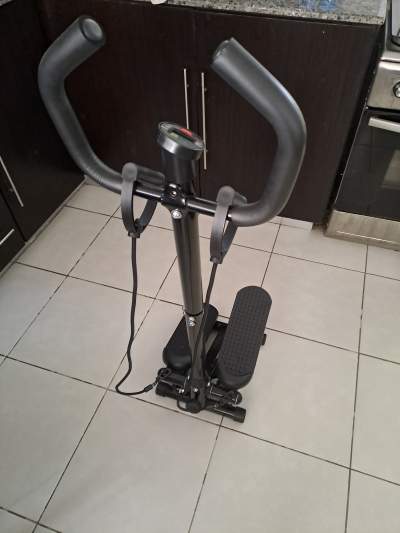 Stepper with armrest - Fitness & gym equipment
