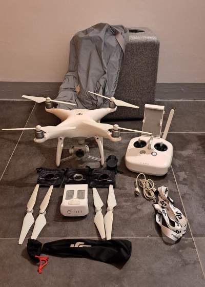 Dji phantom 4 for sale - Other Outdoor Sports & Games
