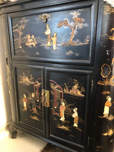 Chinese Black Laquer Bar - Antiquities