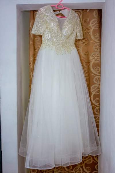 Wedding dress - Suits (Women) on Aster Vender