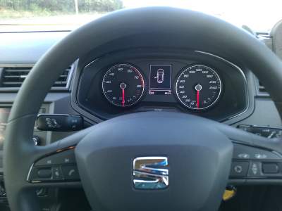 SEAT Ibiza Reference - Compact cars on Aster Vender