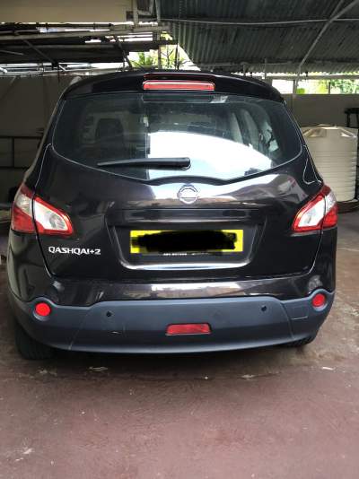 Nissan Qashqai +2 - SUV Cars on Aster Vender