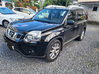 Nissan Xtrail - SUV Cars on Aster Vender