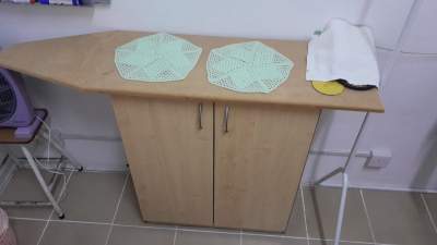 Janette with 2 doors - Others