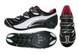 DEMANDE À ACHETER CHAUSSURES CYCLISTE DE ROUTE - Pedals on Aster Vender