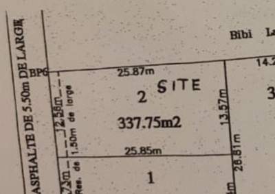 LAND FOR SALE / TERRAIN A VENDRE 8.8PERCHES GLEN PARK VACOAS - Land