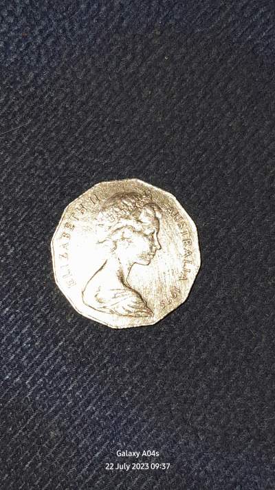 50 Elizabeth 2 1975 coin - Coins