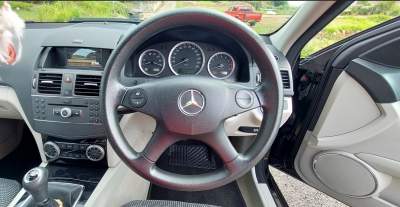 MERCEDES BENZ C180 FOR SALES - Luxury Cars