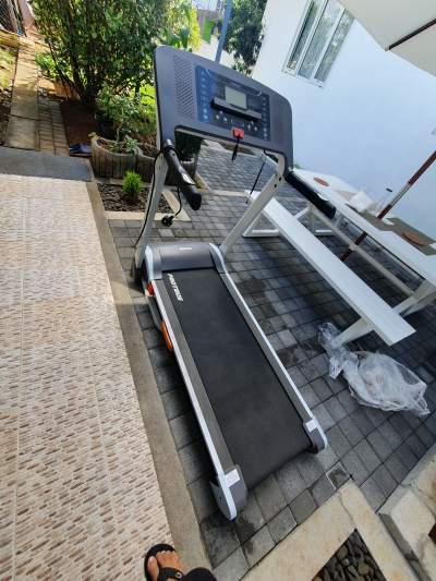 TREADMILL PROTEUS PST 4500 - Fitness & gym equipment on Aster Vender