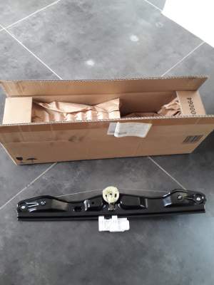 BMW Series 3 F30 Window Lifter - Spare Part on Aster Vender