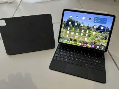 A Vendre  iPad Pro 11” Space Grey Processeur M1 - 512 Gb WiFi - Tablet