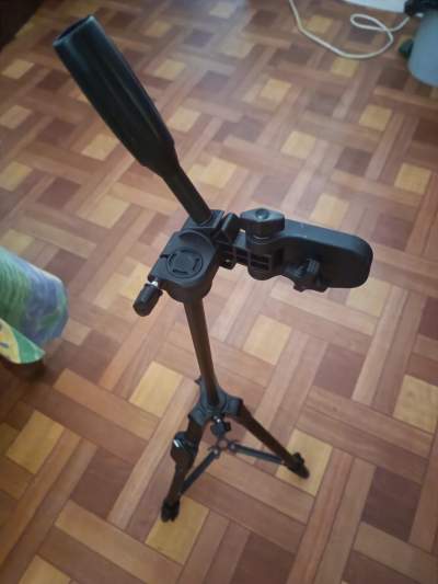 Phone tripod - Other Crafts on Aster Vender