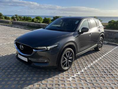 2018 Mazda CX-5 - SUV Cars on Aster Vender