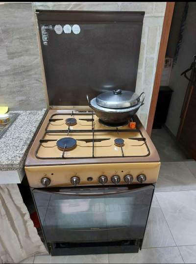 Gas stove - Kitchen appliances