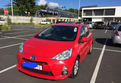 Toyota Prius Hybrid Automatic - Compact cars on Aster Vender