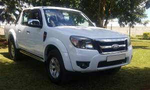 2010 Ford Ranger 3.0 - Pickup trucks (4x4 & 4x2) on Aster Vender