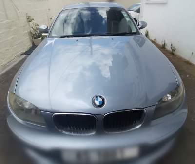 BMW 116i  2008 - Compact cars