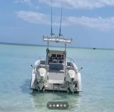 2018 Eclipse Twin Hull - Boats on Aster Vender