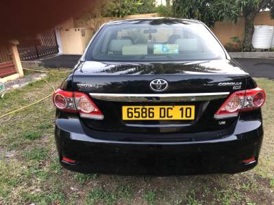 Toyota Corolla yr 10 - Family Cars on Aster Vender
