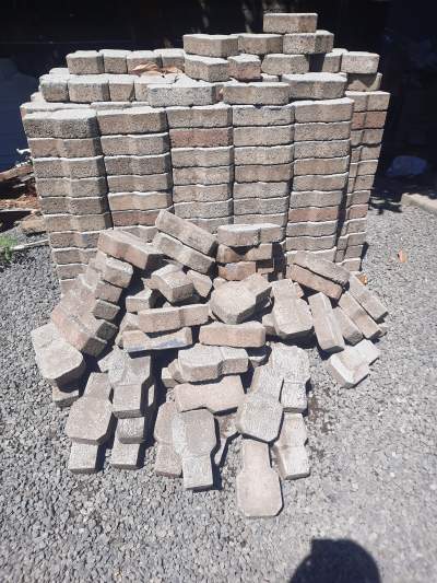 Brique - Other Decorations on Aster Vender