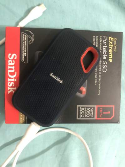 SANDISK EXTERNAL SOLID-STATE DRIVE (SSD) 1TB - SSD (Solid State Drive)