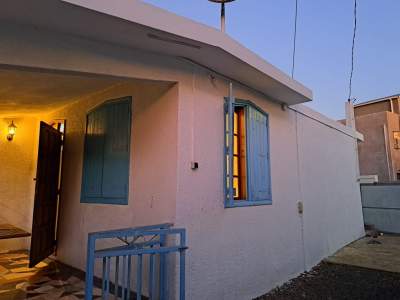 House for Sale in Albion - House