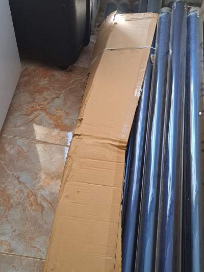 A vendre 16 Tubes Solar Water Heater - Others