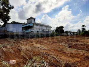 25 Perches residential land in Flacq, Riche Mare - Land on Aster Vender