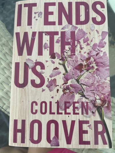 Colleen Hoover - Fictional books