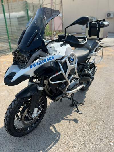 Very Clean 2015 BMW R1200 GS Adventure - Off road bikes on Aster Vender
