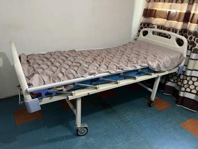 Multifunctional Manual Home Care Bed - Model NB-M27 - Others on Aster Vender