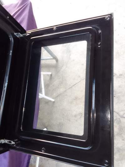 Oven - Kitchen appliances on Aster Vender