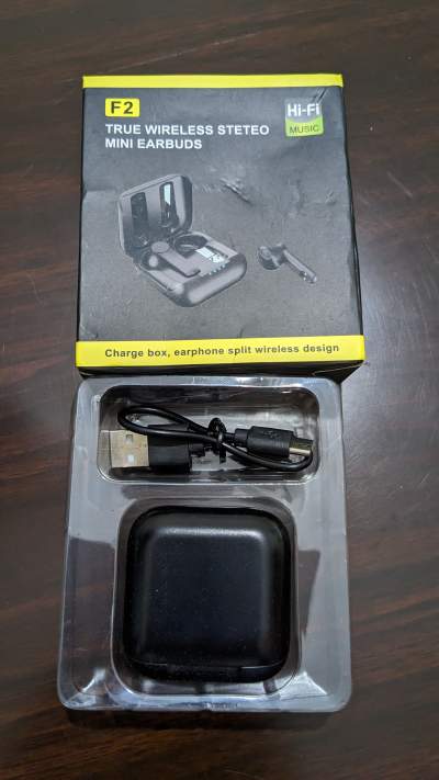 WIRELESS EARBUDS - F2 - Earphone on Aster Vender