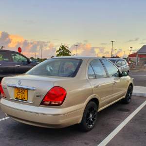 Nissan n17 - Family Cars