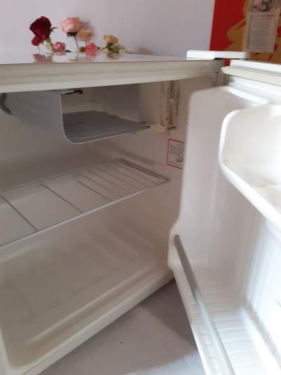 One small fridge National  - Japan - Kitchen appliances
