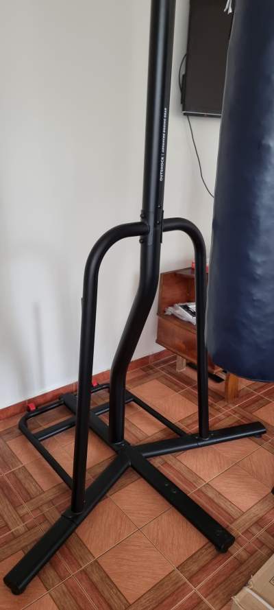 Brand new punching bag with stand - Outshock from Decathlon - Fitness & gym equipment on Aster Vender