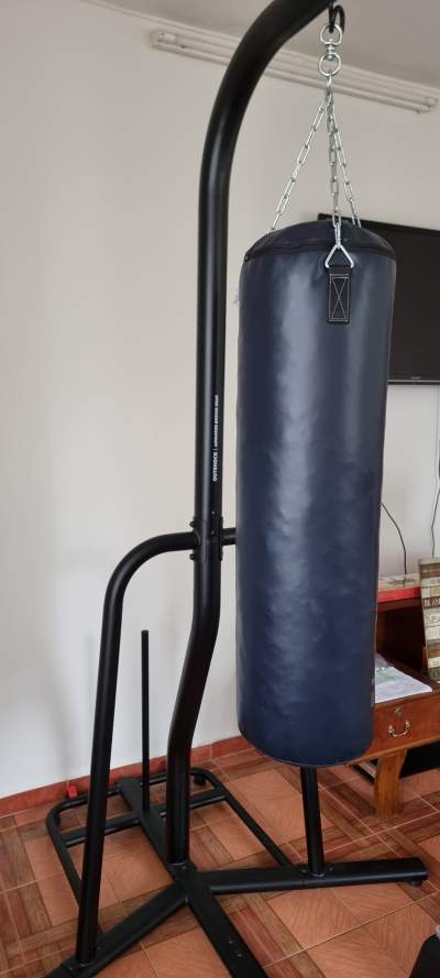 Brand new punching bag with stand - Outshock from Decathlon - Fitness & gym equipment on Aster Vender