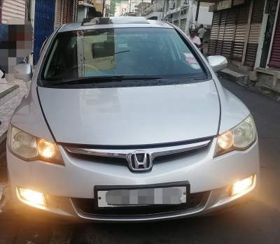 Honda Civic FD Year 2007 - Compact cars on Aster Vender