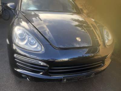 Porsche Cayenne 2013 - Luxury Cars on Aster Vender